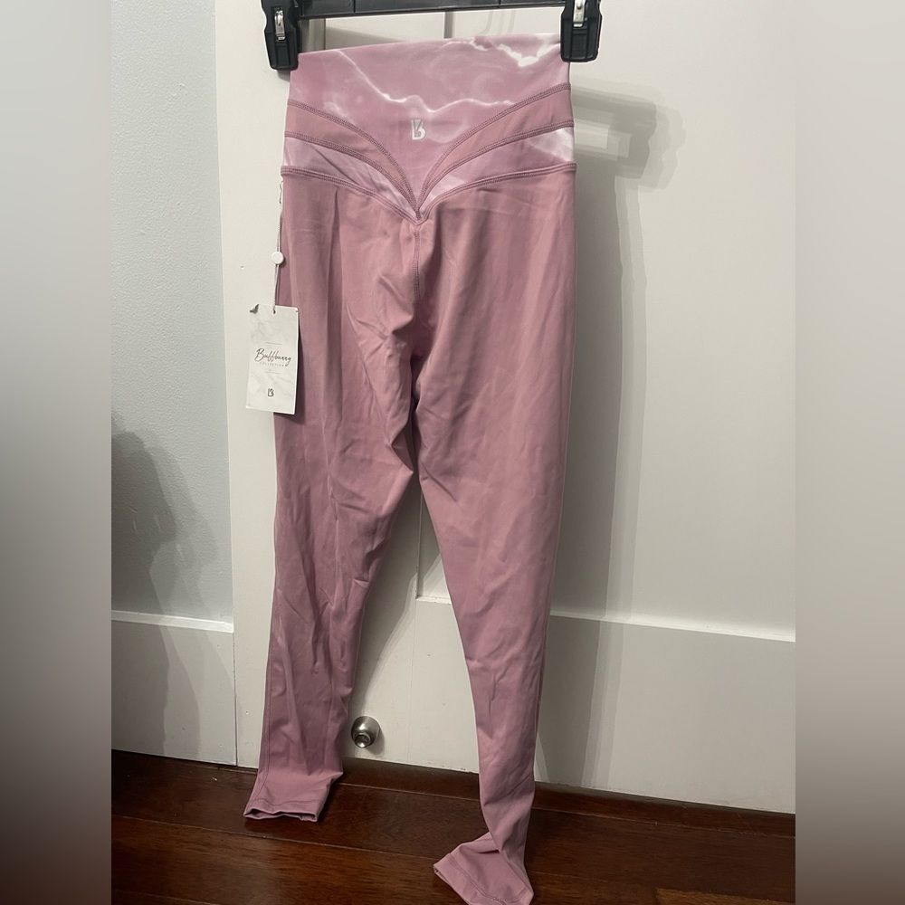 Buffbunny Meta Leggings in Post It Pink NWT